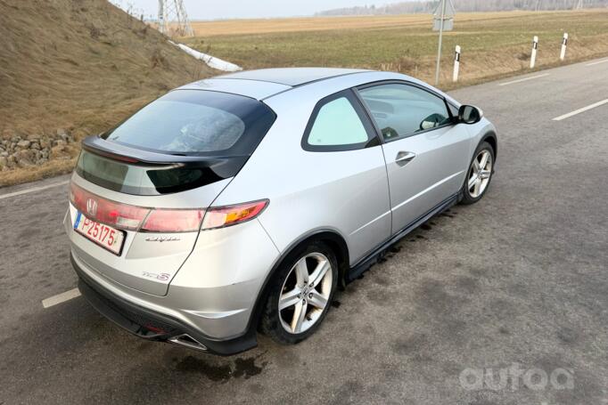 Honda Civic 8 generation Coupe 2-doors