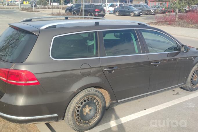 Volkswagen Passat B7 Variant wagon 5-doors