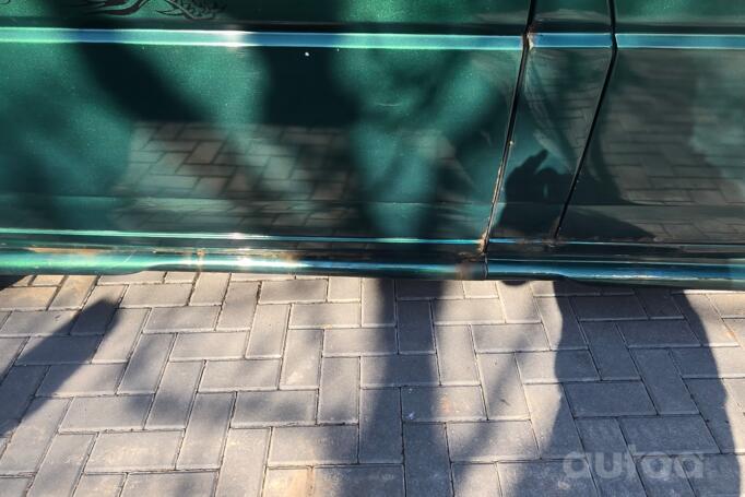 Volkswagen Transporter T4 Minivan 4-doors