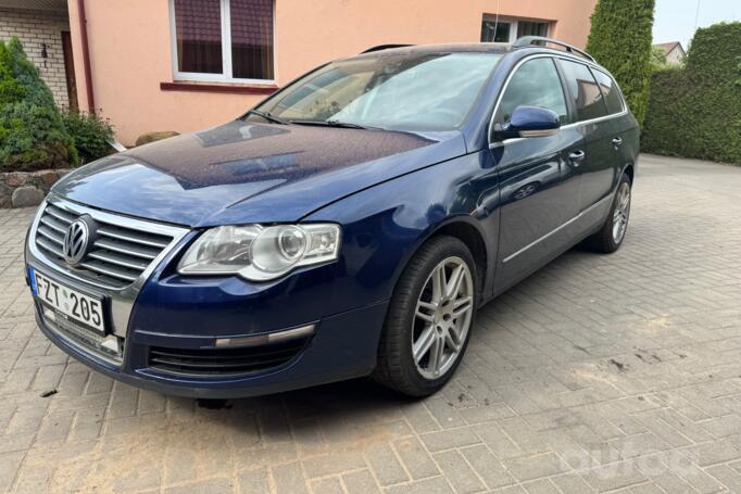 Volkswagen Passat B6 wagon 5-doors
