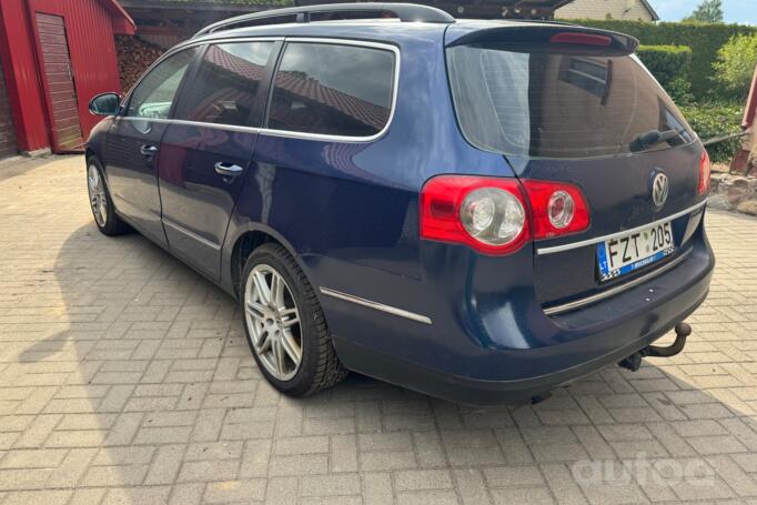 Volkswagen Passat B6 wagon 5-doors