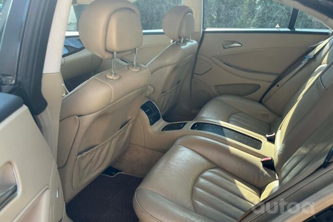 Mercedes-Benz CLS-Class C219 Sedan