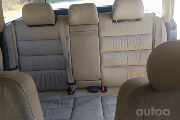 Audi A4 B5 Avant wagon 5-doors