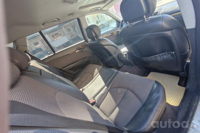 Mercedes-Benz E-Class W211/S211 wagon 5-doors