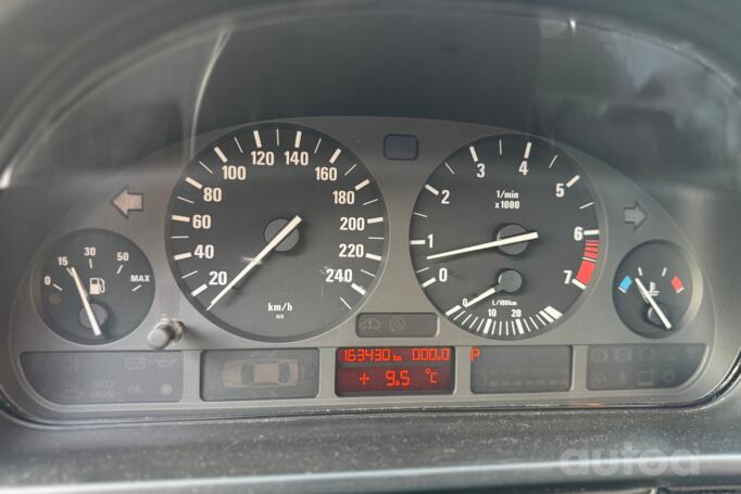 BMW 5 Series E39 Sedan 4-doors