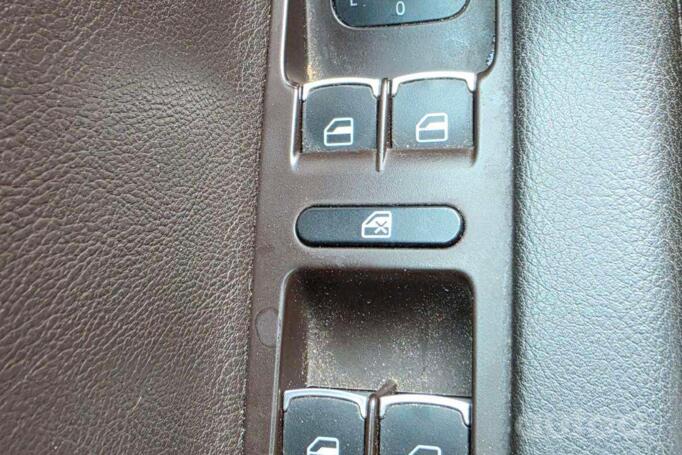 Volkswagen Passat B7 Variant wagon 5-doors