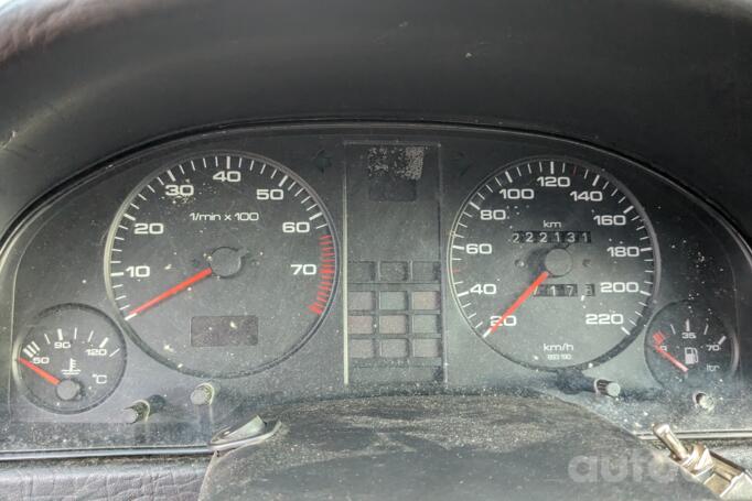 Audi 90 89/B3 Sedan