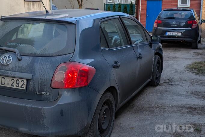 Toyota Auris 1 generation Hatchback 5-doors