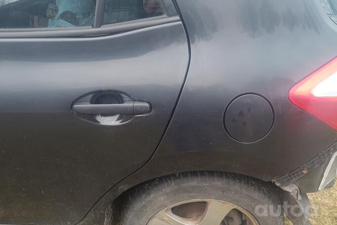 Toyota Auris 2 generation Hybrid hatchback 5-doors