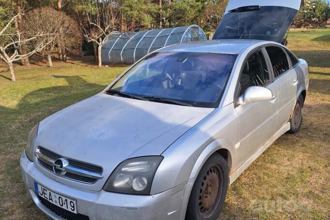 Opel Vectra C GTS hatchback