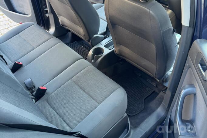 Volkswagen Golf 4 generation Hatchback 5-doors