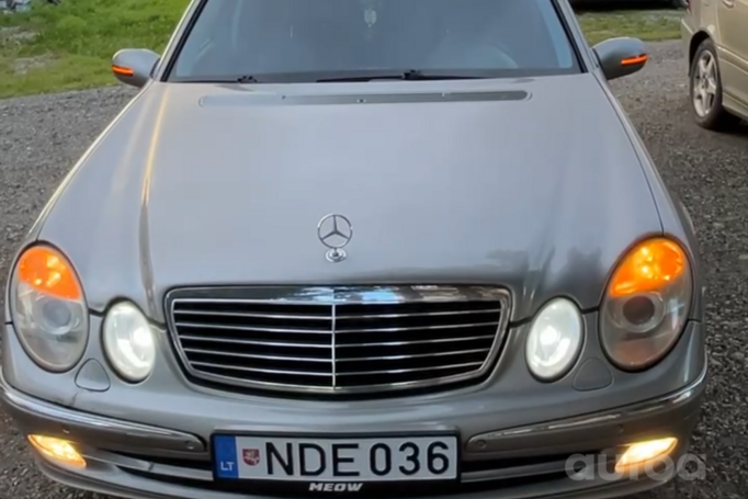 Mercedes-Benz E-Class W211 Sedan