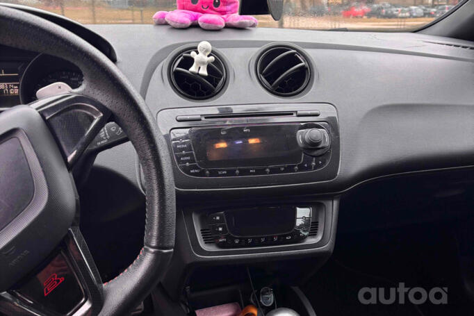 SEAT Ibiza Cupra
