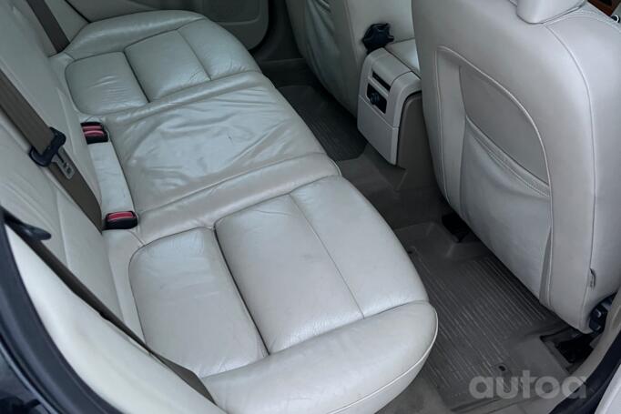 Volvo V70 3 generation wagon