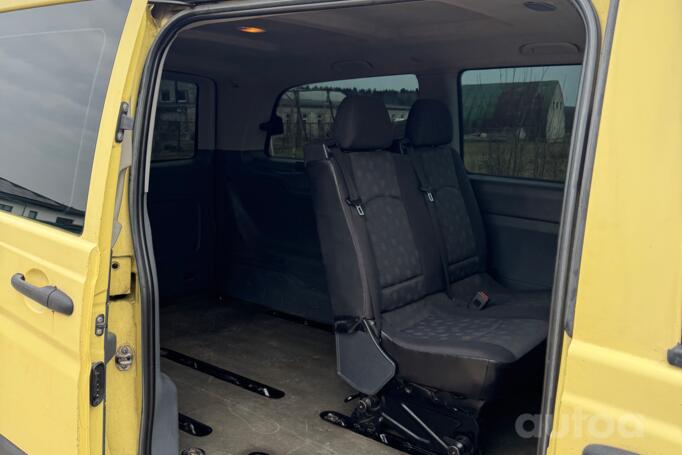 Mercedes-Benz Vito W639 Minivan 4-doors