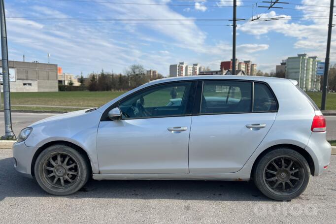 Volkswagen Golf 6 generation Hatchback 5-doors
