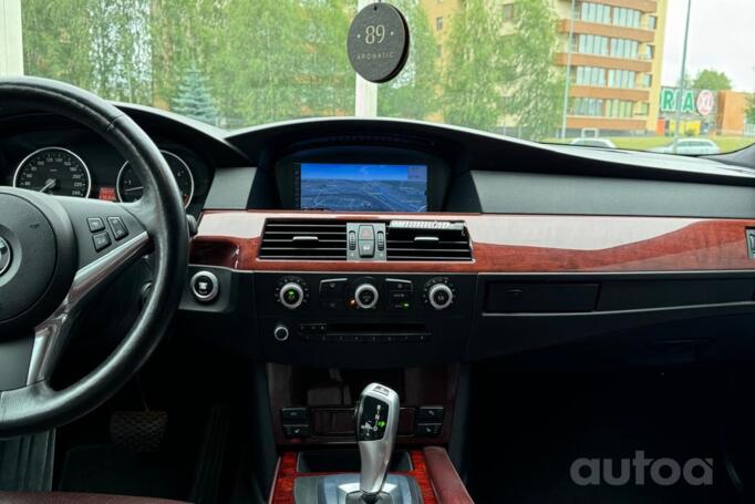 BMW 5 Series E60/E61 [restyling] Touring wagon