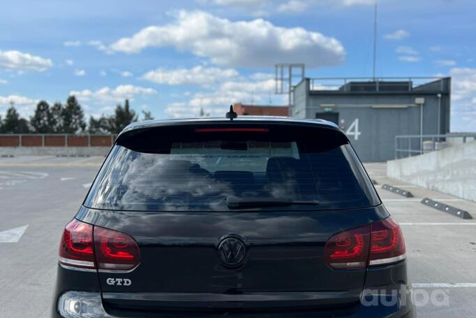 Volkswagen Golf 6 generation Hatchback 5-doors