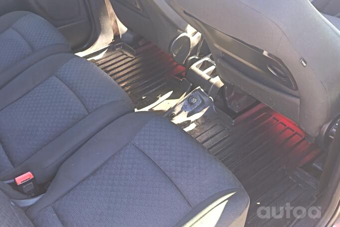 Ford Galaxy 2 generation Minivan