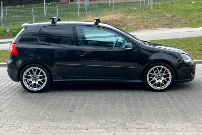 Volkswagen Golf GTI 5 generation