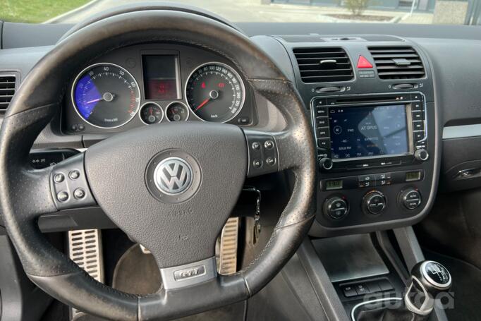 Volkswagen Golf GTI 5 generation