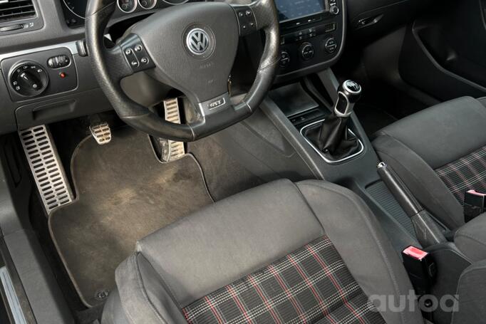 Volkswagen Golf GTI 5 generation