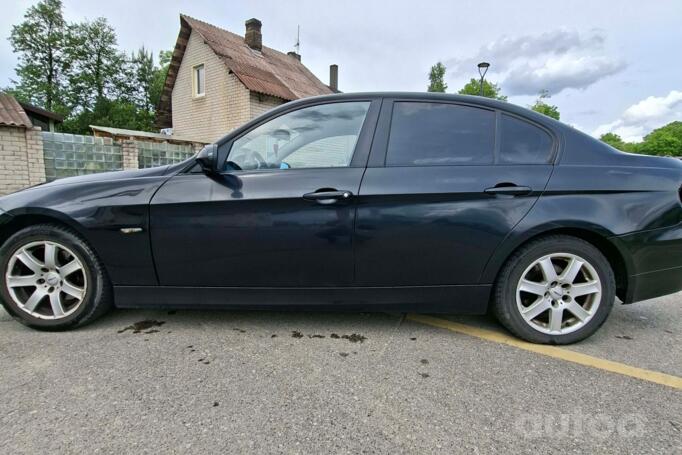 BMW 3 Series E90/E91/E92/E93 Sedan