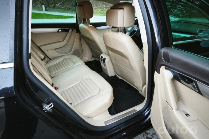 Volkswagen Passat B7 Variant wagon 5-doors