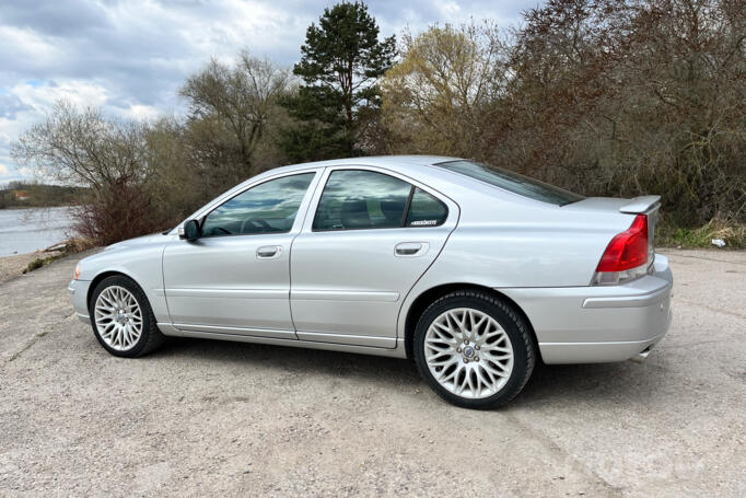 Volvo S60 1 generation [restyling] Sedan