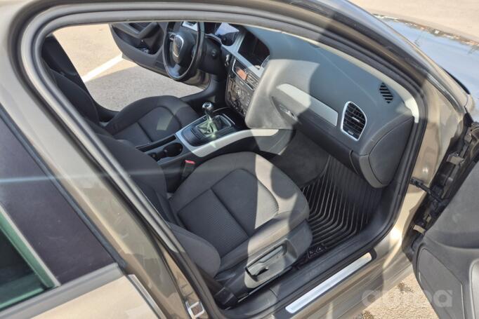 Audi A4 B8/8K wagon 5-doors