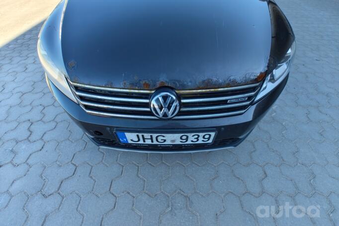 Volkswagen Passat Variant 1 generation wagon (5 doors)