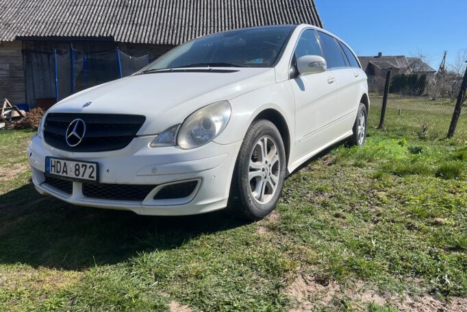 Mercedes-Benz R-Class W251 Minivan