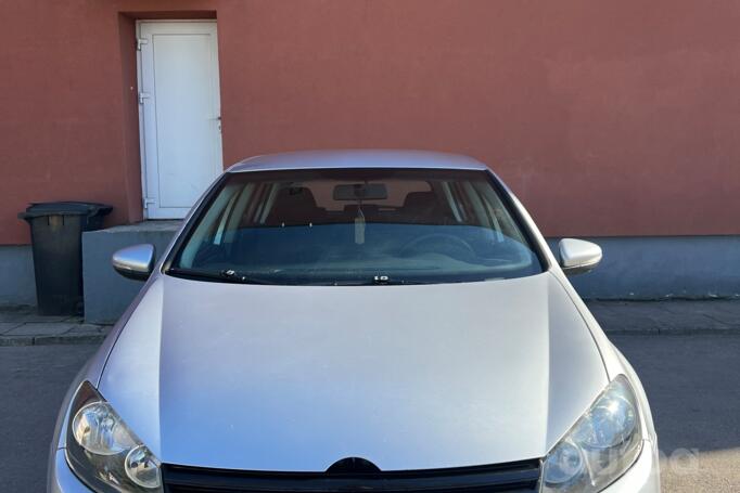 Volkswagen Golf 6 generation Hatchback 5-doors