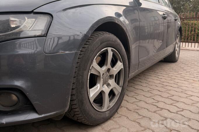 Audi A4 B8/8K Sedan 4-doors