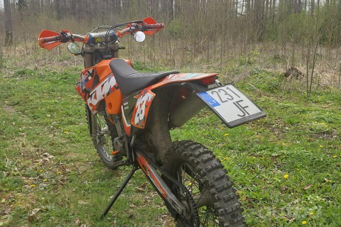 KTM 525