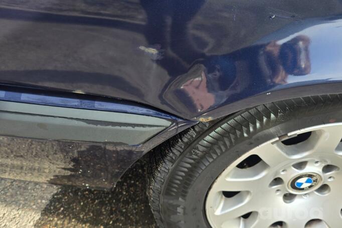 BMW 7 Series E38 Sedan