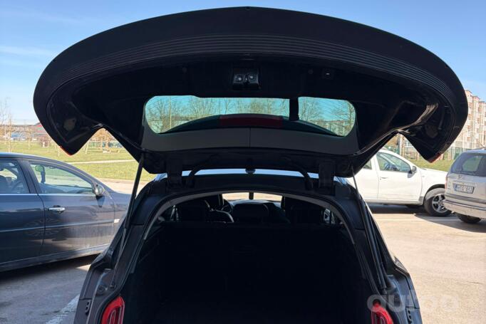 Opel Insignia A Sports Tourer wagon 5-doors