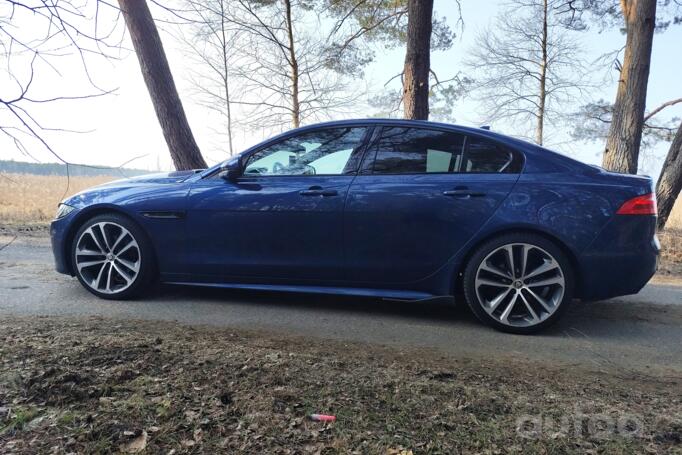 Jaguar XE 1 generation