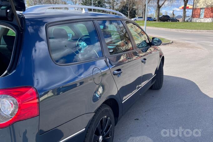 Volkswagen Passat B6 wagon 5-doors