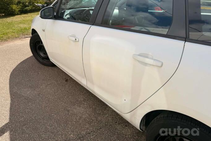 Opel Astra J Sports Tourer wagon