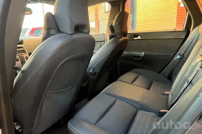 Volvo V50 1 generation wagon