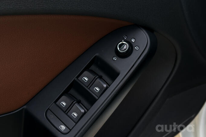 Audi A4 B8/8K wagon 5-doors