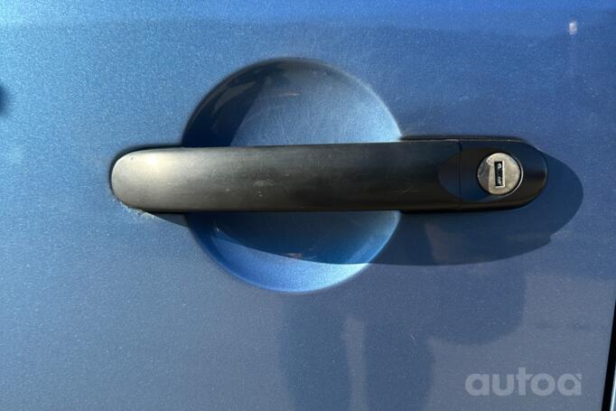 Volkswagen Touran 1 generation [2th restyling] Minivan