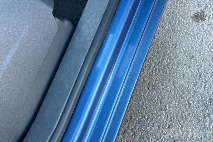 Volkswagen Touran 1 generation [2th restyling] Minivan