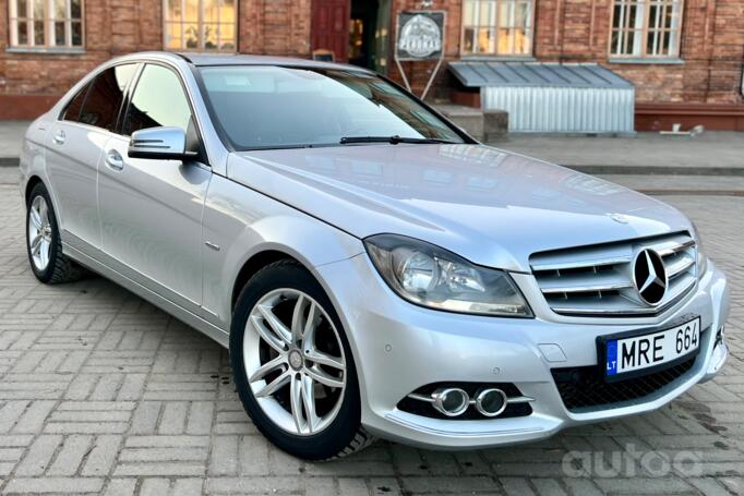 Mercedes-Benz C-Class W204/S204/C204 [restyling] Sedan 4-doors