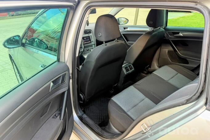 Volkswagen Golf 7 generation Variant wagon 5-doors