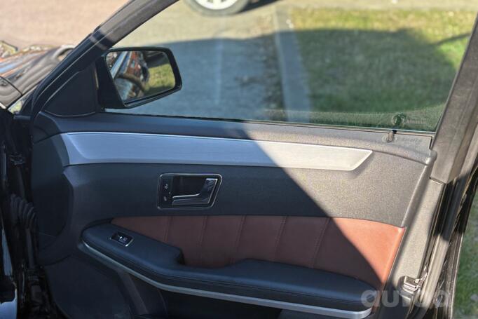 Mercedes-Benz E-Class W212/S212/C207/A207 wagon 5-doors