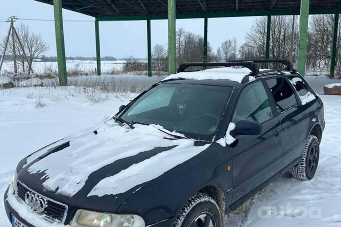 Audi A4 B5 Avant wagon 5-doors