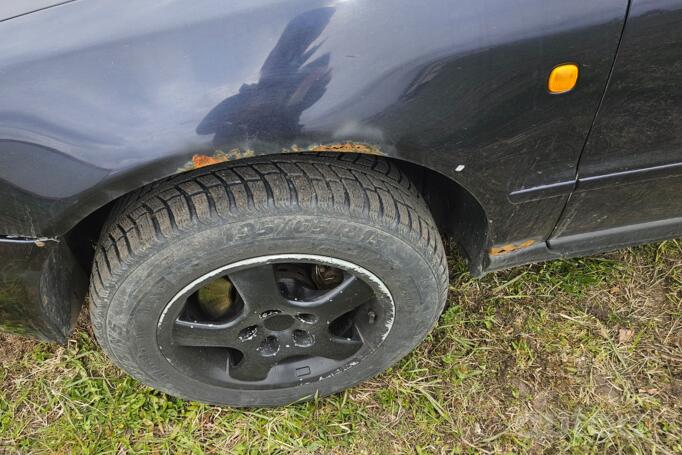 Audi A4 B5 Avant wagon 5-doors