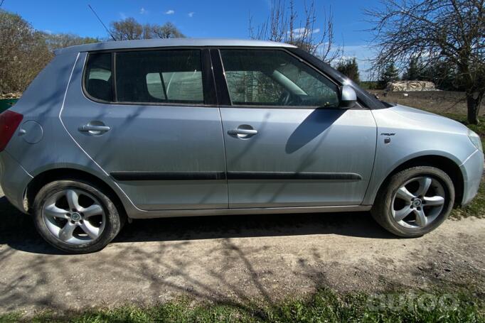 Skoda Fabia 5J Hatchback